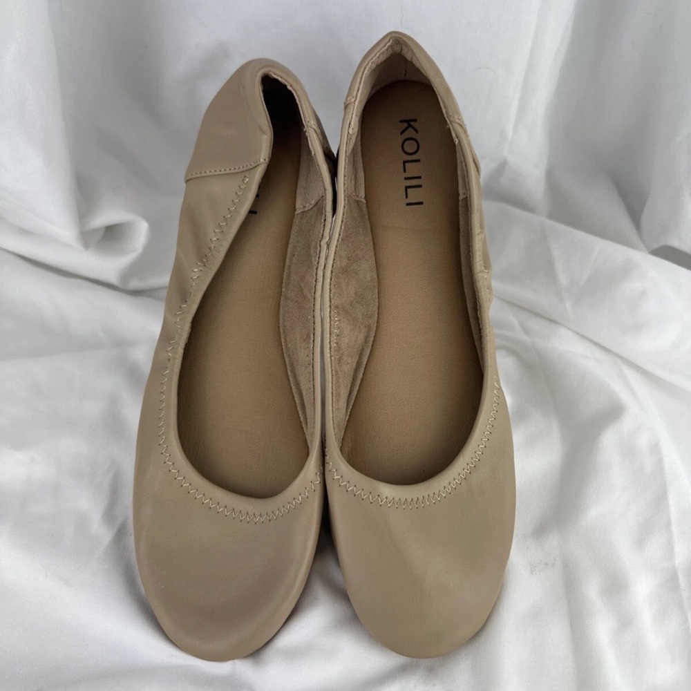 Women’s BALLET flats classic round toe, walking shoes, size 8